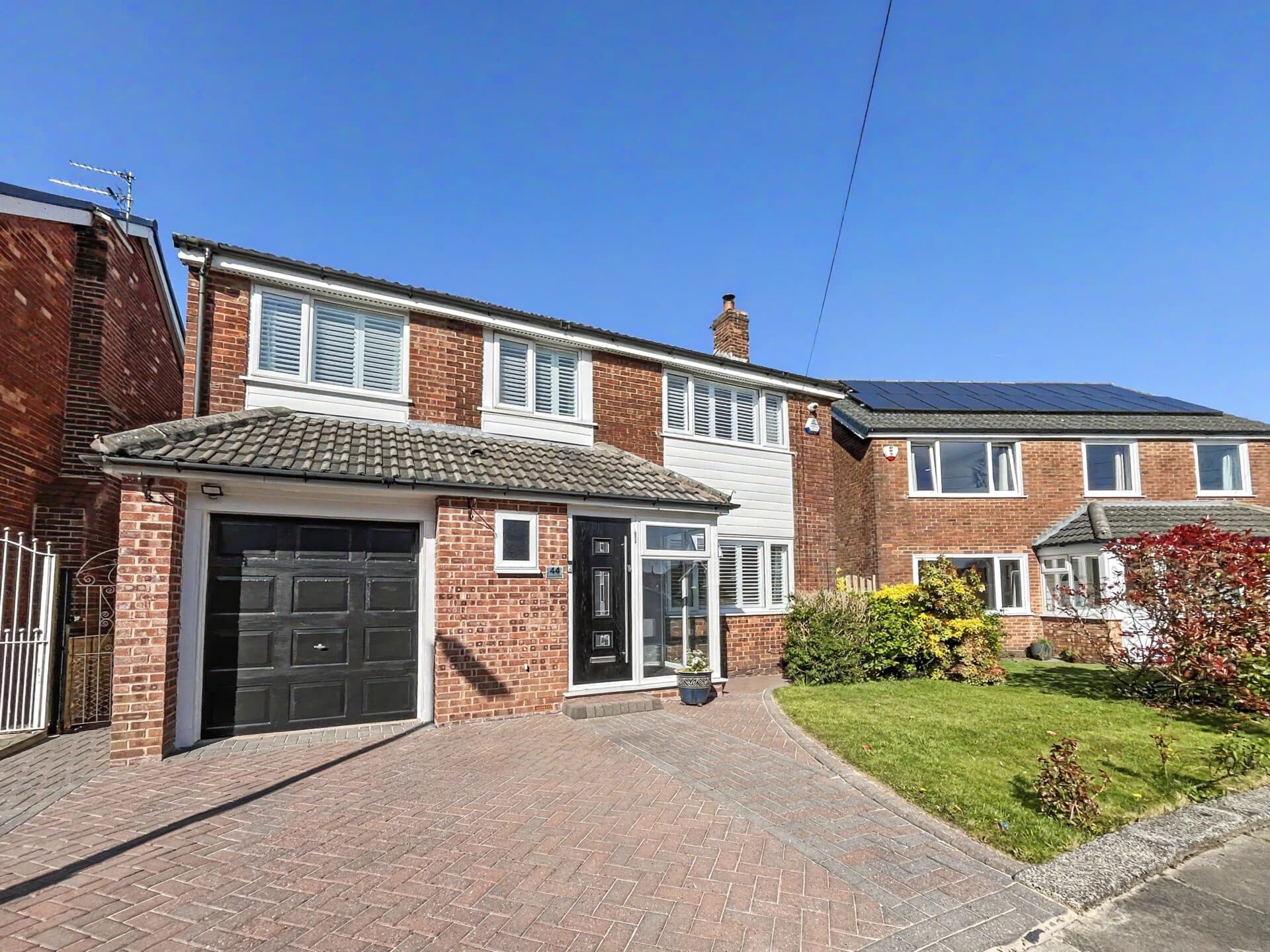 Linksway Drive, Bury, BL9