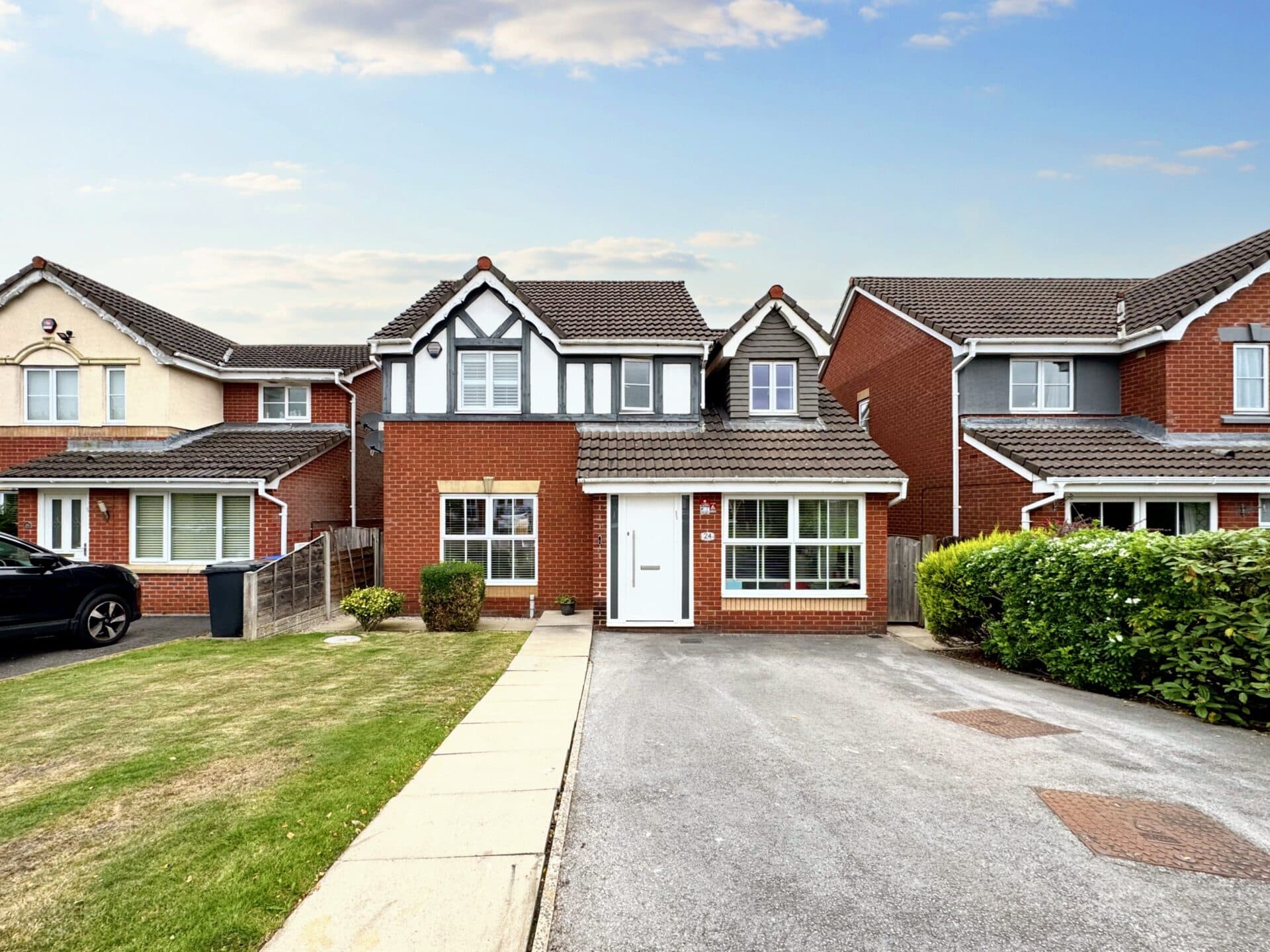 Glenwood Close, Radcliffe, M26