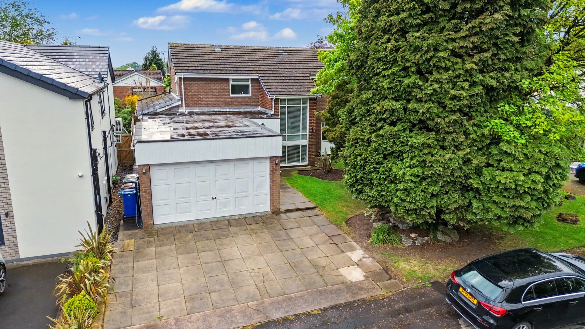 Oakdale Close, Whitefield, M45