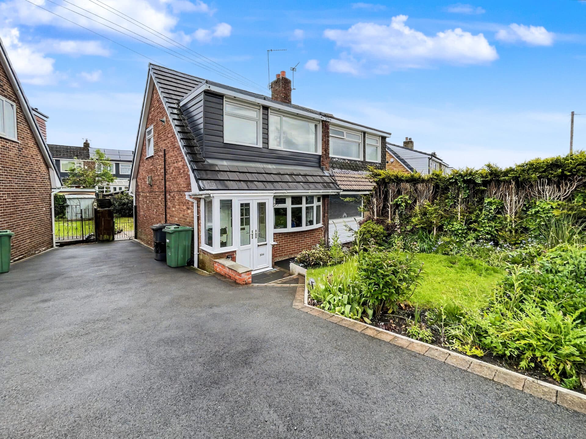 Lily Hill Street, Whitefield, M45