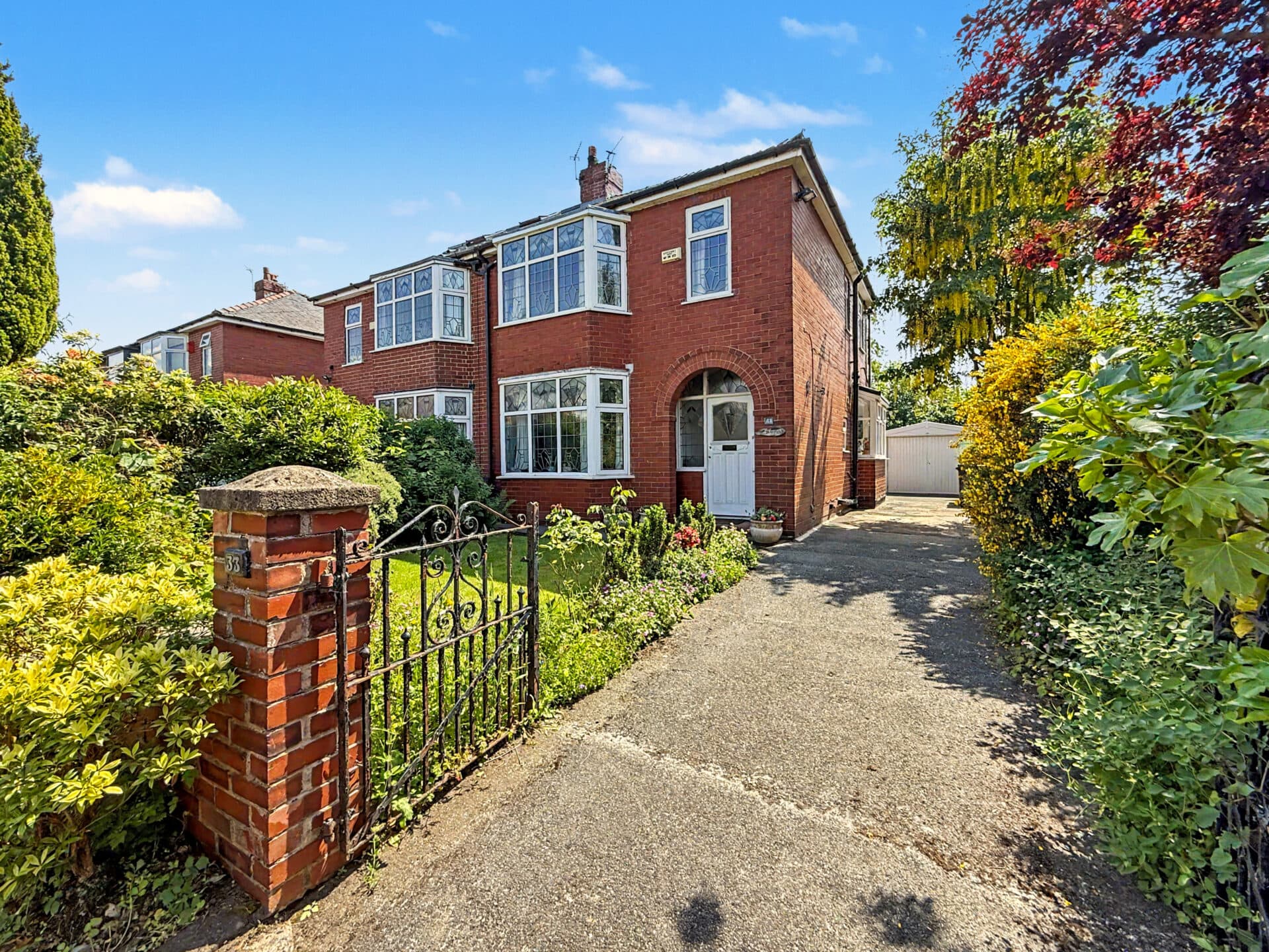 Ringley Road West, Radcliffe, M26