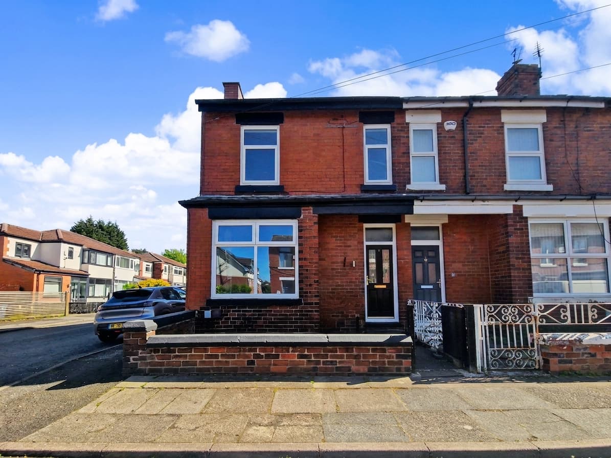 Randlesham Street, Prestwich, M25