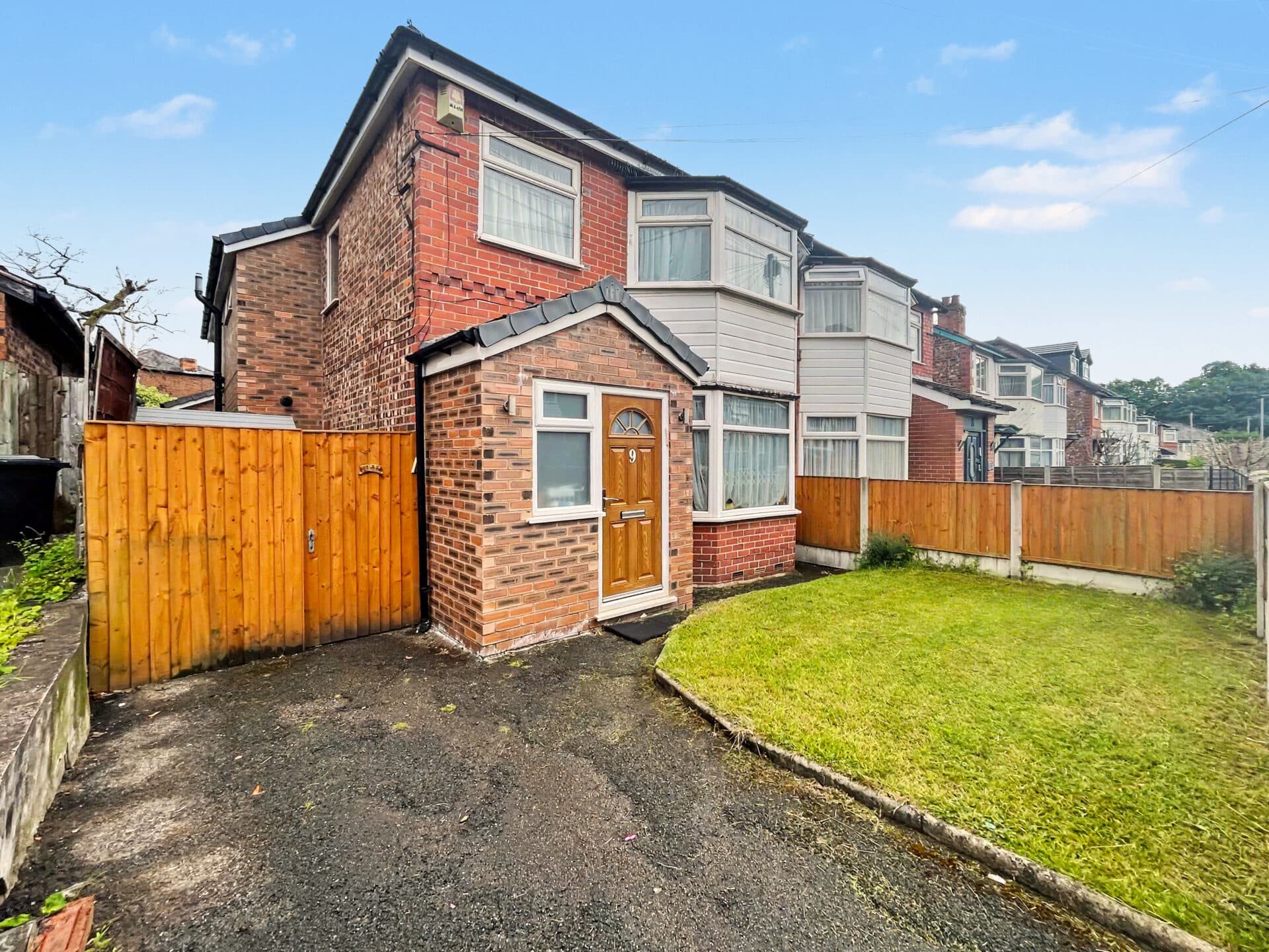Wilton Avenue, Prestwich, M25