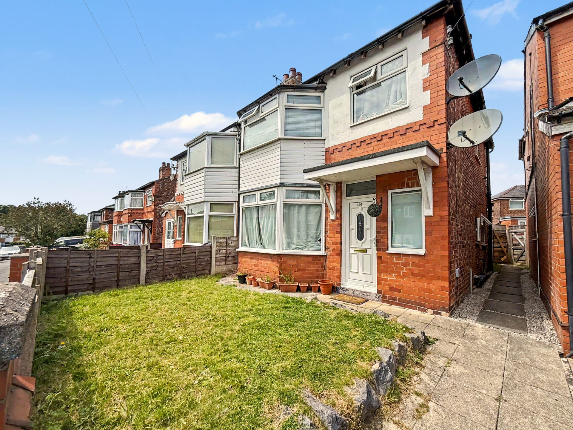 Albert Avenue, Prestwich, M25