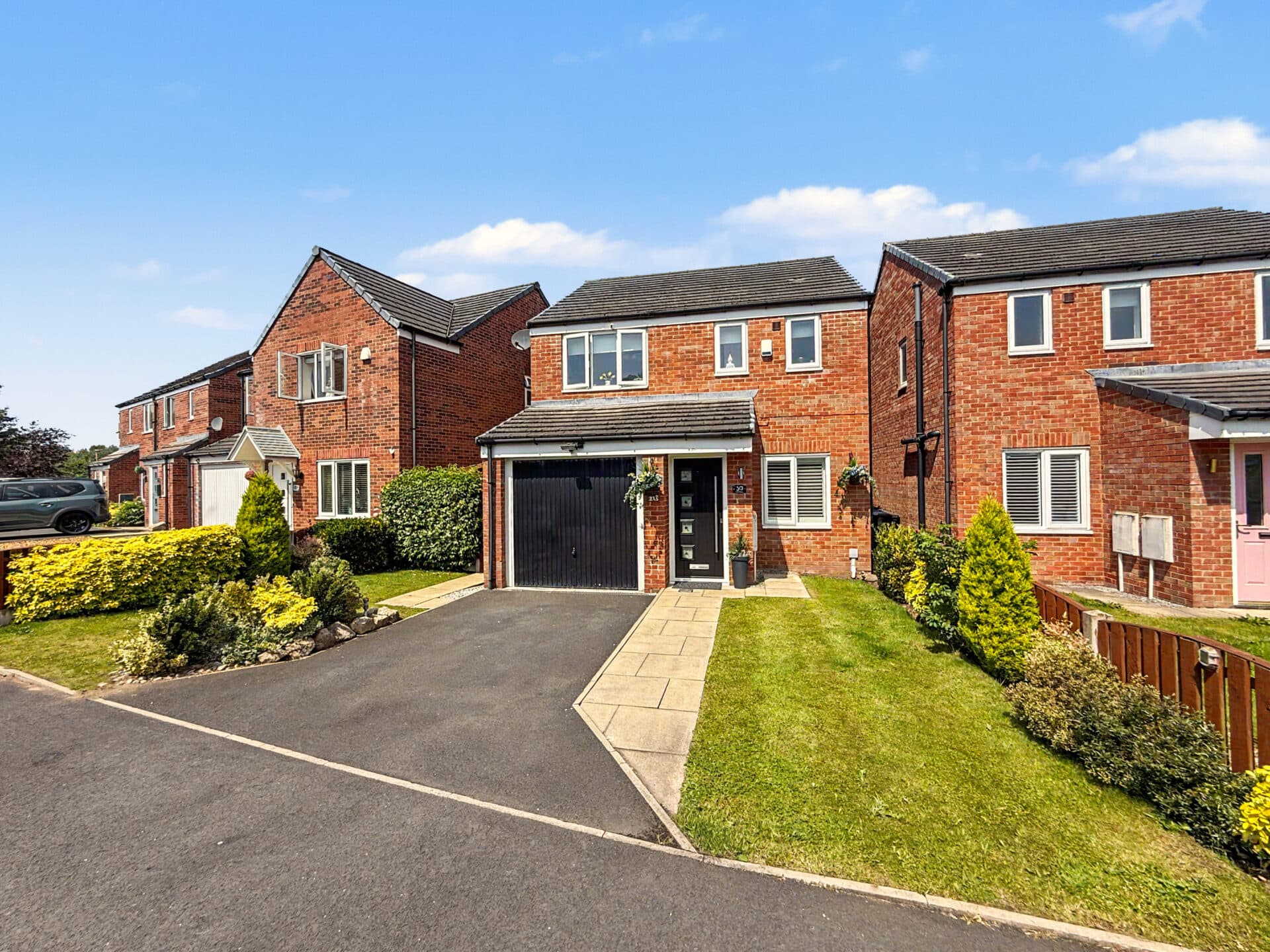 Halls Close, Radcliffe, M26