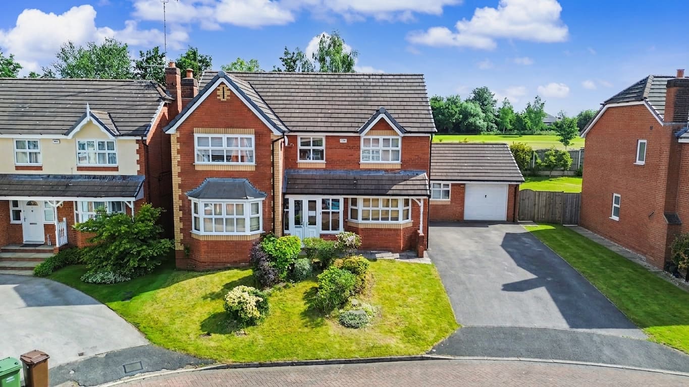 Woodthorpe Grange, Prestwich, M25